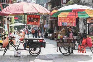 海角网页版遭遇访问高峰，服务器一度瘫痪